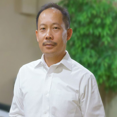 Dr. Salad Vang D.C.